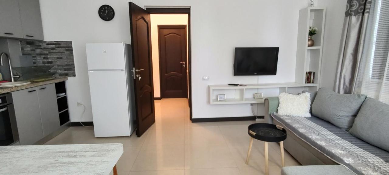 Ferienwohnung Lucas Năvodari Exterior foto